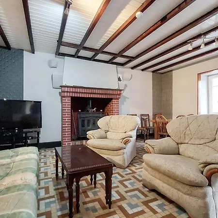 Lovely Home In Hambers With Wifi *